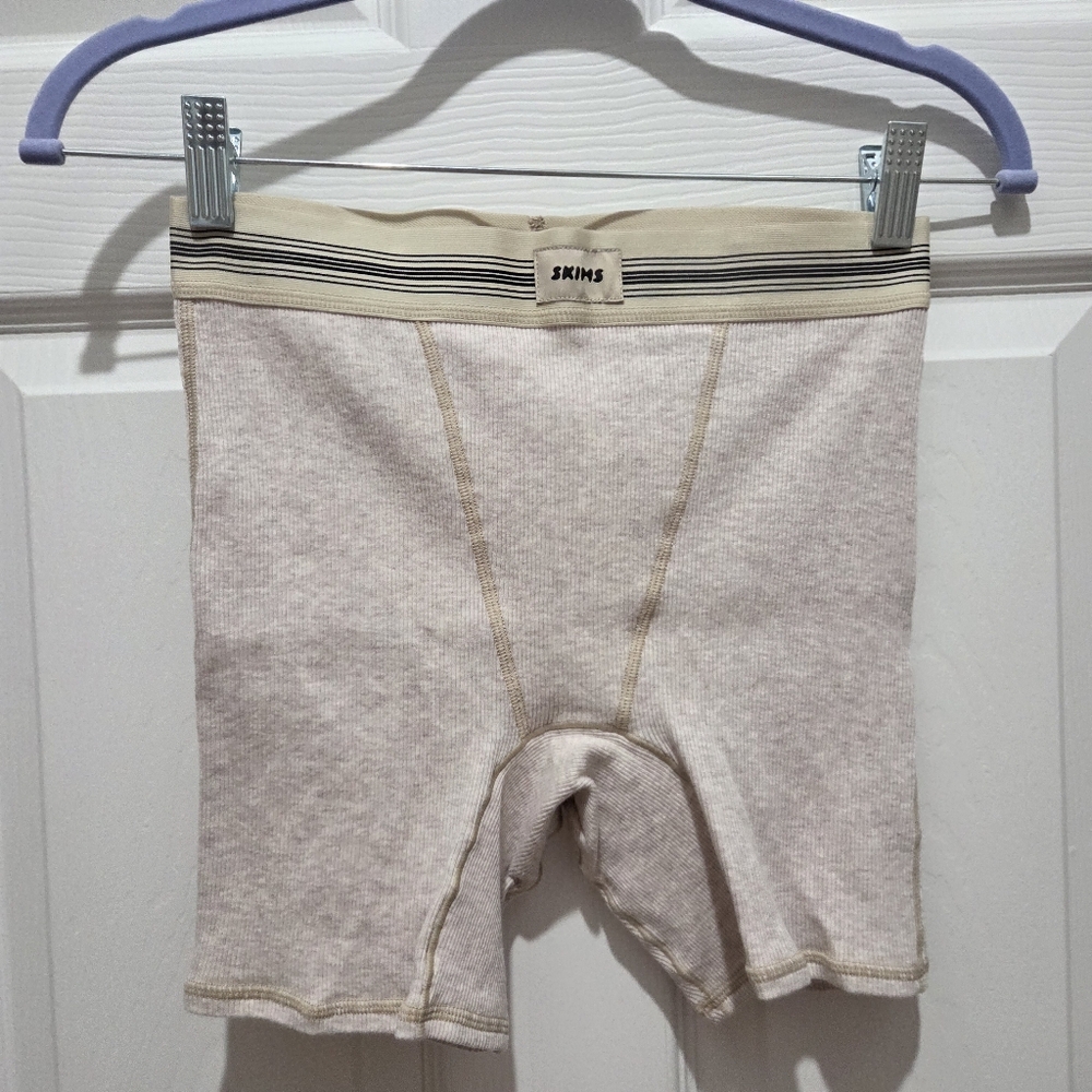 SKIMS NWOT Heather Oatmeal Boyfriend Boxer Size XS